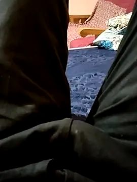 Snapshot of monarani5986 chatting on November 2025 01:47:02 PM monarani5986 online show from November 2025 01:47:02 PM