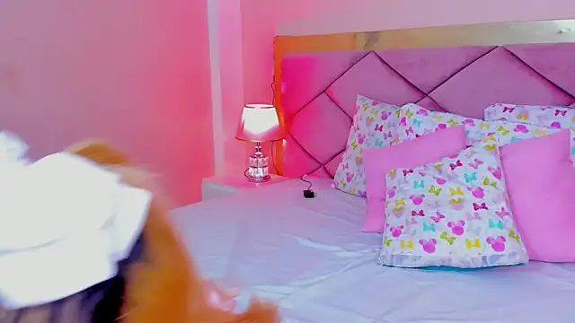 ChloeLaurentt online show from February 2026 07:58:02 PM