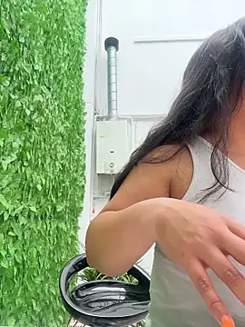 ROUSE SINCLAIR online show from December 2025 06:25:01 PM