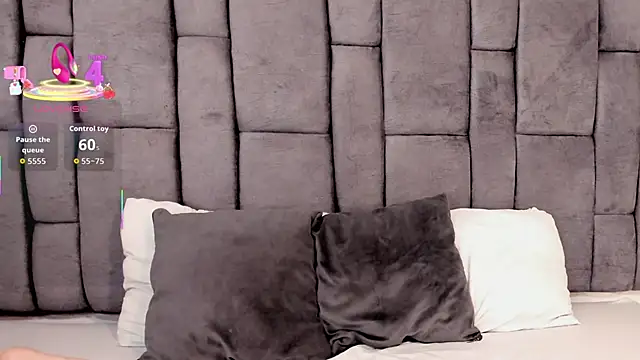 Snapshot of LiilyAdams chatting on January 2026 12:52:02 PM LiilyAdams online show from January 2026 12:52:02 PM