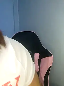 NyxTits online show from June 2026 06:25:02 PM