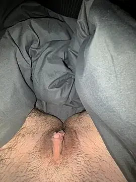 Snapshot of FtM_anonyme chatting on March 2026 01:46:02 AM FtM anonyme online show from March 2026 01:46:02 AM