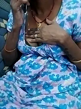 Snapshot of Sexy-Pinky chatting on October 2025 01:01:02 PM Sexy-Pinky online show from October 2025 01:01:02 PM