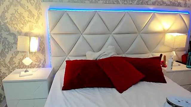 LaylaaDoll online show from January 2026 07:18:02 PM