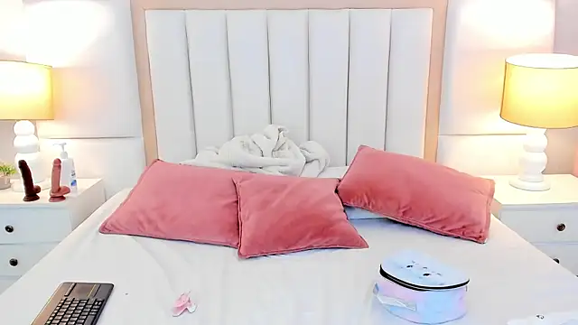 LaylaaDoll online show from January 2026 07:51:02 PM