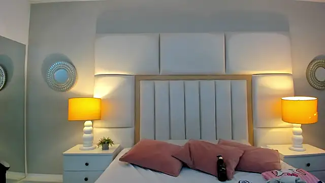 LaylaaDoll online show from November 2025 05:50:01 PM