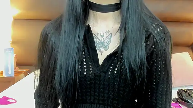 LaylaaDoll online show from October 2025 03:41:01 PM