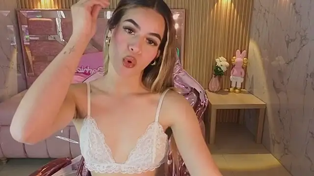 lilith4 s online show from February 2026 11:11:01 PM