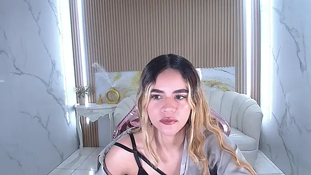 lilith4 s online show from September 2025 01:51:01 PM