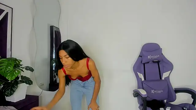 angelkyraasm online show from November 2025 12:54:01 PM