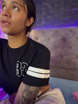 Isabella-Teen online show from March 2026 02:22:01 AM