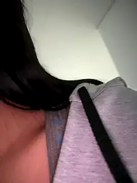 Snapshot of Isabella-Teen chatting on September 2025 02:40:01 AM Isabella-Teen online show from September 2025 02:40:01 AM