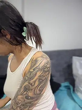 Isabella-Teen online show from March 2026 02:12:01 AM