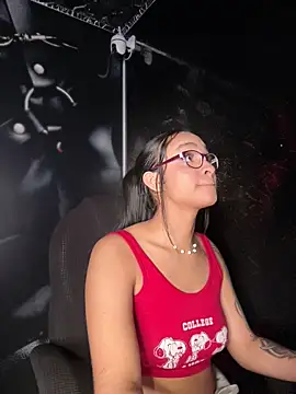 Isabella-Teen online show from May 2026 01:48:07 AM