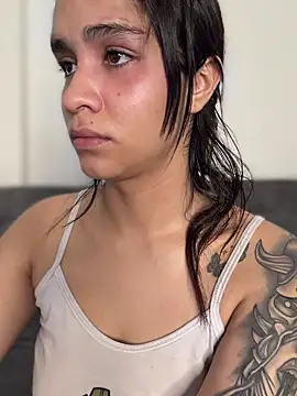 Isabella-Teen online show from February 2026 02:20:01 AM