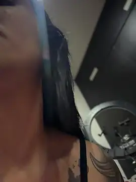 Isabella-Teen online show from March 2026 02:01:01 AM