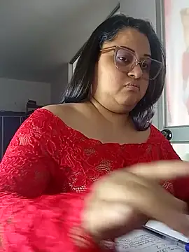 Snapshot of Chiki_hot92 chatting on November 2025 07:39:01 PM Chiki hot92 online show from November 2025 07:39:01 PM