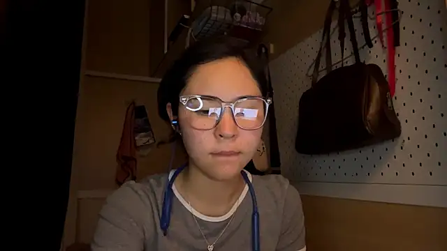 Snapshot of JennyCarpenter chatting on May 2026 09:37:02 AM JennyCarpenter online show from May 2026 09:37:02 AM