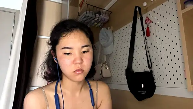 Snapshot of JennyCarpenter chatting on June 2026 11:20:02 PM JennyCarpenter online show from June 2026 11:20:02 PM