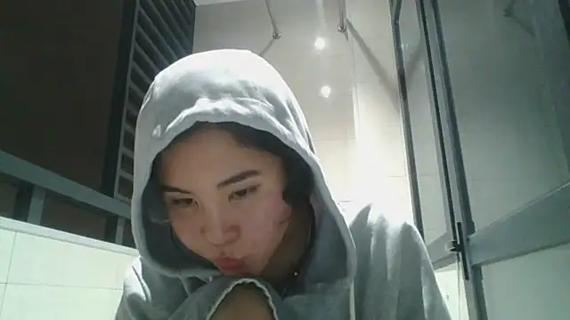 Snapshot of JennyCarpenter chatting on October 2025 11:12:02 AM JennyCarpenter online show from October 2025 11:12:02 AM