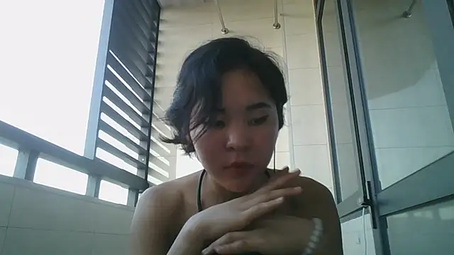 Snapshot of JennyCarpenter chatting on October 2025 08:15:01 AM JennyCarpenter online show from October 2025 08:15:01 AM