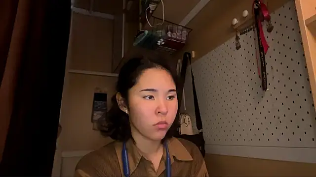 Snapshot of JennyCarpenter chatting on May 2026 04:50:01 AM JennyCarpenter online show from May 2026 04:50:01 AM