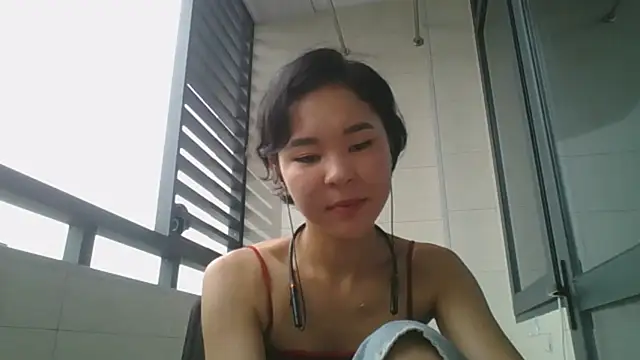 Snapshot of JennyCarpenter chatting on October 2025 12:01:02 AM JennyCarpenter online show from October 2025 12:01:02 AM