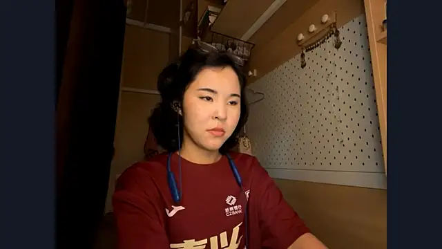 Snapshot of JennyCarpenter chatting on May 2026 09:30:02 AM JennyCarpenter online show from May 2026 09:30:02 AM