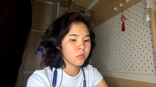 Snapshot of JennyCarpenter chatting on May 2026 10:15:01 PM JennyCarpenter online show from May 2026 10:15:01 PM