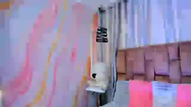 alix noa online show from November 2025 07:39:01 PM