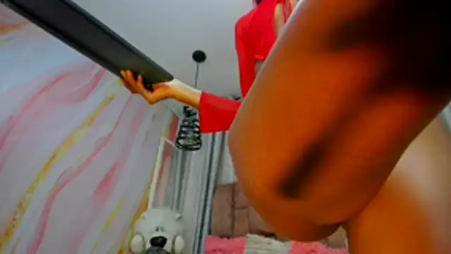 alix noa online show from November 2025 07:18:02 PM