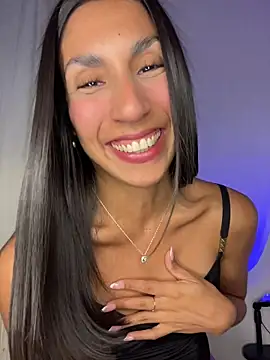 Snapshot of MaddyX__ chatting on May 2026 08:12:01 PM MaddyX online show from May 2026 08:12:01 PM