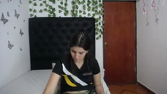 Snapshot of isabel_09 chatting on February 2026 07:08:01 AM isabel 09 online show from February 2026 07:08:01 AM