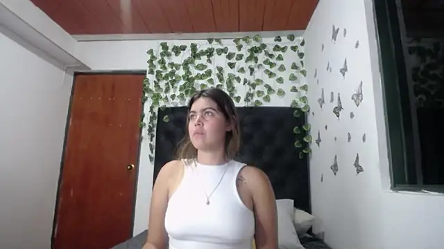 Snapshot of isabel_09 chatting on October 2025 02:46:01 AM isabel 09 online show from October 2025 02:46:01 AM