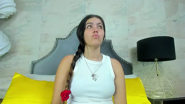 isabel 09 online show from July 2026 05:05:02 PM