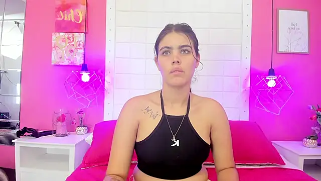isabel 09 online show from June 2026 06:03:01 PM