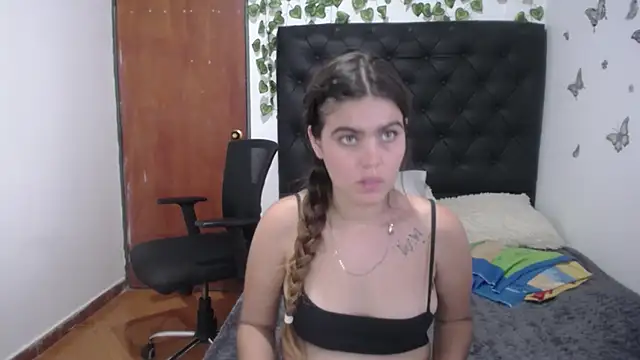 isabel 09 online show from October 2025 03:55:01 PM