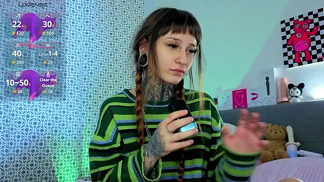 LilithPoison online show from February 2026 06:26:01 AM