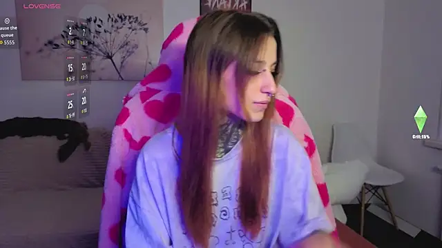 Snapshot of LilithPoison chatting on September 2025 05:16:02 PM LilithPoison online show from September 2025 05:16:02 PM