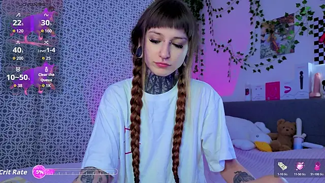 LilithPoison online show from April 2026 06:10:02 PM