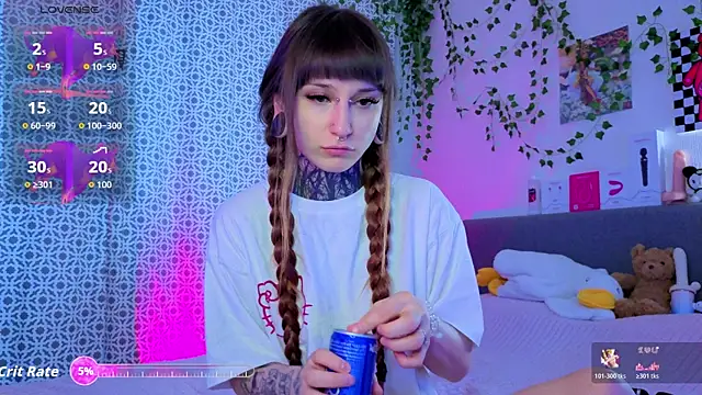 LilithPoison online show from May 2026 06:00:01 PM