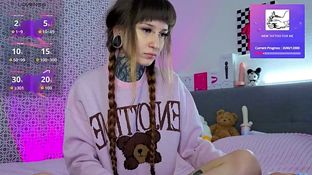 LilithPoison online show from March 2026 06:00:01 PM