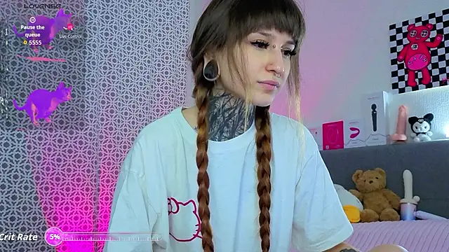 LilithPoison online show from March 2026 06:17:02 PM