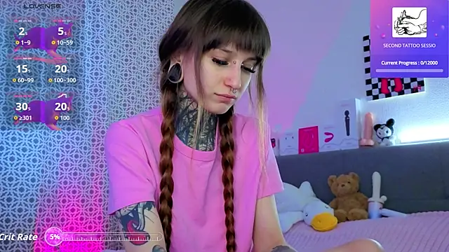 LilithPoison online show from April 2026 04:19:02 AM