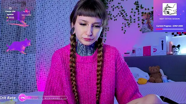 LilithPoison online show from May 2026 07:23:02 PM