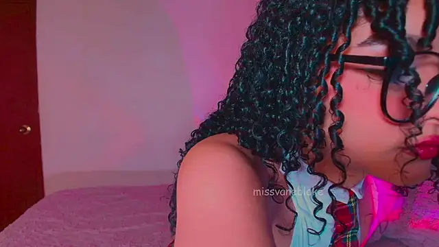 missvaneblake online show from February 2026 11:09:02 AM