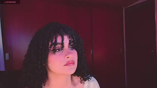 Snapshot of missvaneblake chatting on September 2025 12:45:01 PM missvaneblake online show from September 2025 12:45:01 PM