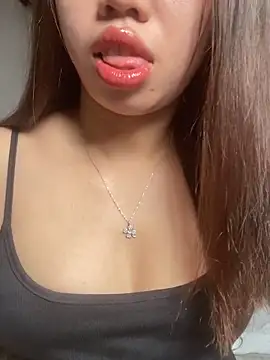 Rose-babyx online show from April 2026 02:02:02 AM