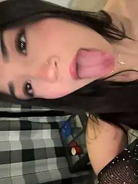 Snapshot of Sasha_Blaze_ chatting on January 2026 05:11:02 AM Sasha Blaze online show from January 2026 05:11:02 AM