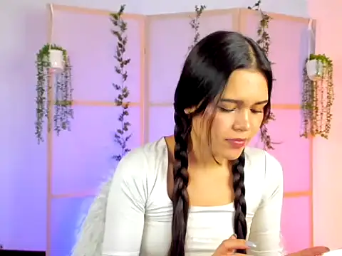 ElaMoon  online show from March 2026 01:32:02 AM